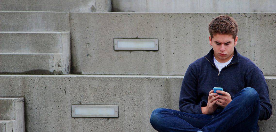 Is Texting Bad For My Neck?