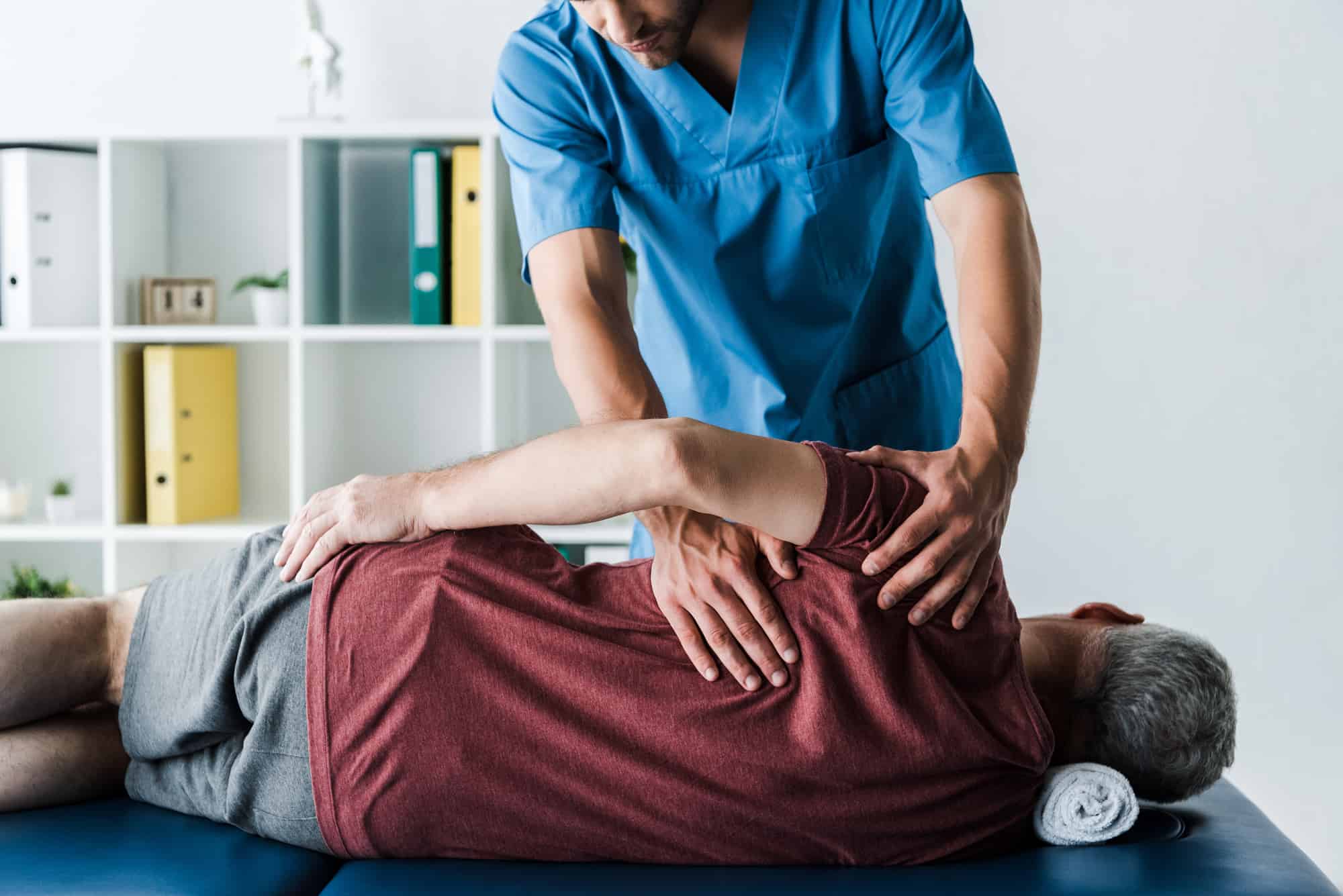 Chiropractic Helps Lower Surgeries, Days in Hospital, and Drug Costs